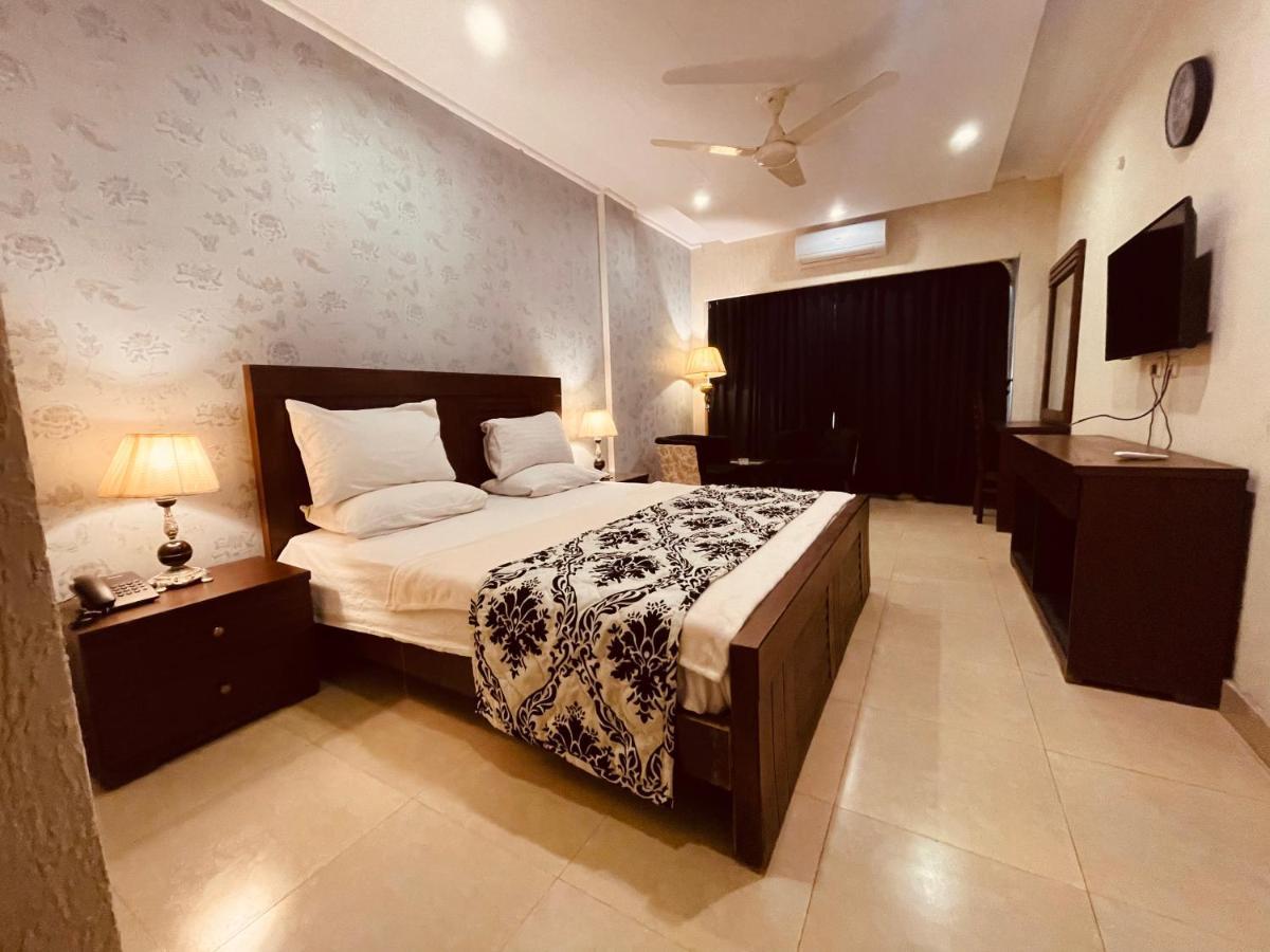 Hotel Grand Arena Rawalpindi Esterno foto