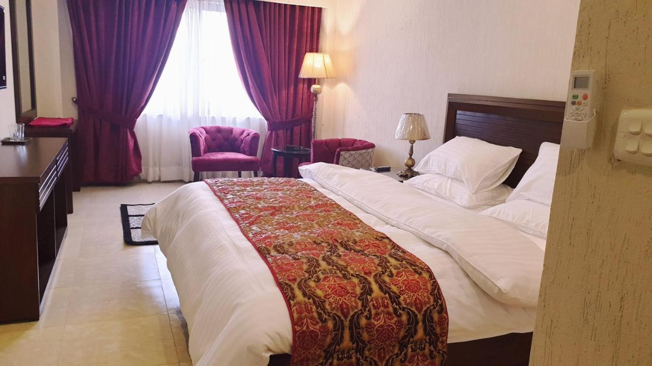 Hotel Grand Arena Rawalpindi Esterno foto